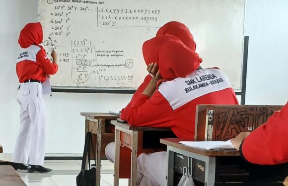 Pembelajaran Matematika Kelas XII dalam Mempersiapkan PSAJ